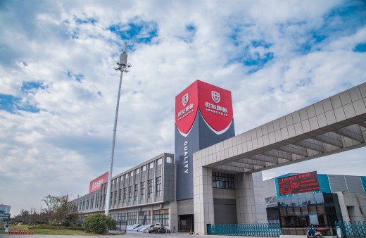 當(dāng)世友地板鋪進(jìn)“太空艙”| 民宿界的新潮流，全新的住宿體驗(yàn)